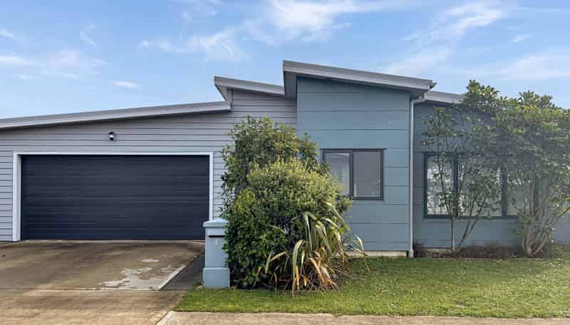 4 Grovedale Square, Wainuiomata
