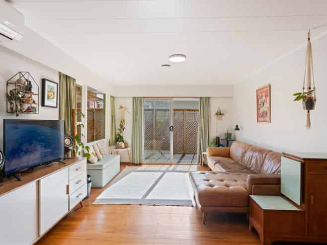 26A Tilley Road, Paekakariki
