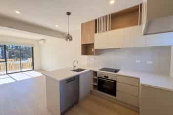 342C Ormiston Road, Flat Bush