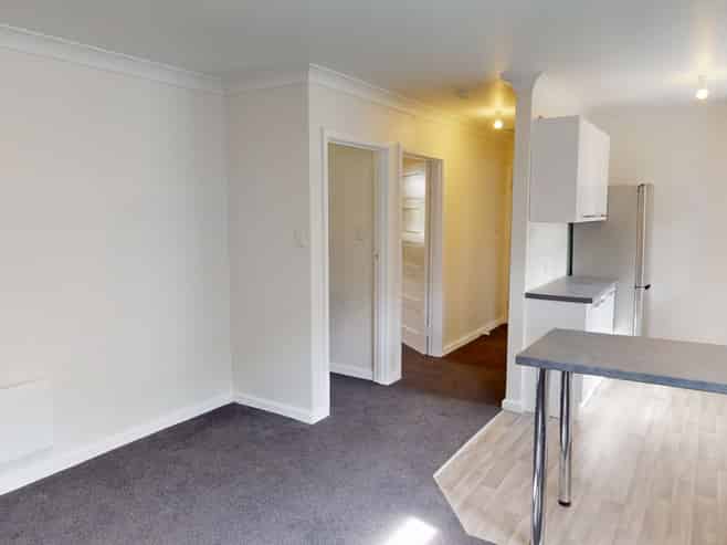 14 Larsen Court, Takaro
