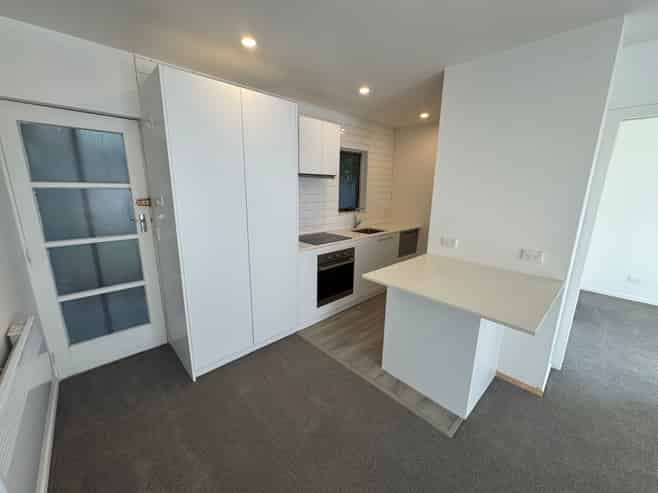 6/25 Whytehead crescent, St Heliers
