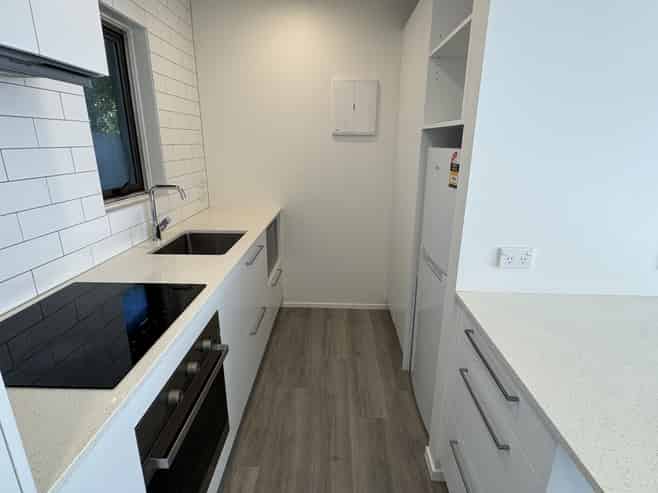6/25 Whytehead crescent, St Heliers