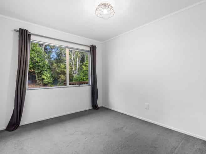 22 ToeToe Road, Otaika