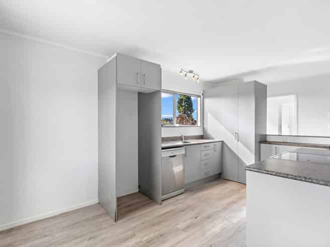 22 ToeToe Road, Otaika