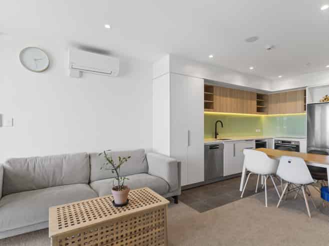 1005/1 Buscomb Ave, Henderson
