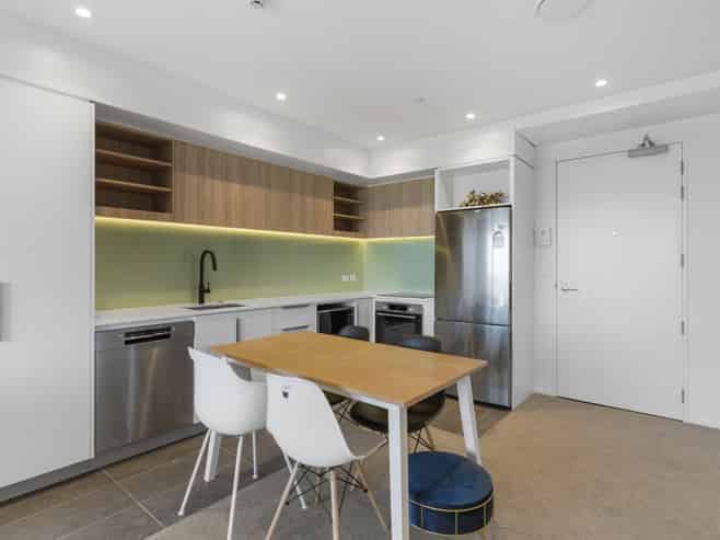 1005/1 Buscomb Ave, Henderson