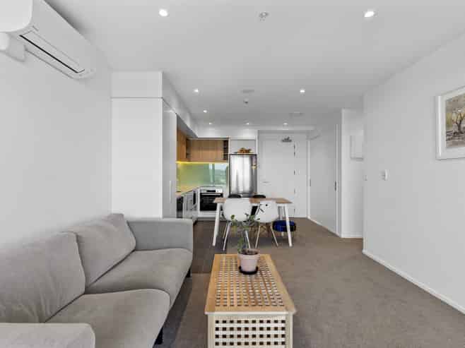1005/1 Buscomb Ave, Henderson