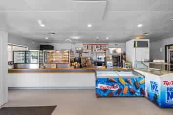 Licenced café and bar - going concern