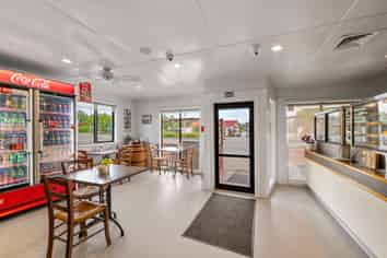 Licenced café and bar - going concern