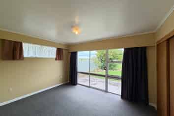 42 Kimberley Grove, Westbrook