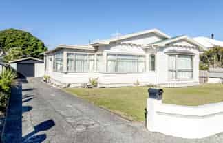 176 Revell Street, Hokitika