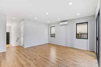 9 Kea Road, Silverdale