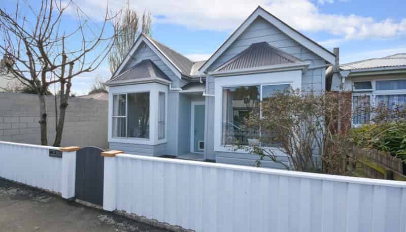40 Eastbourne Street, Caversham
