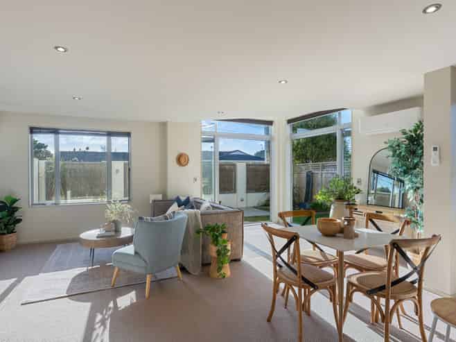14b Falla Street, Paraparaumu Beach