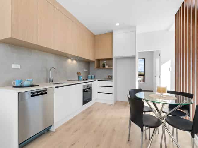 2/4 Toru Street, Te Atatu Peninsula