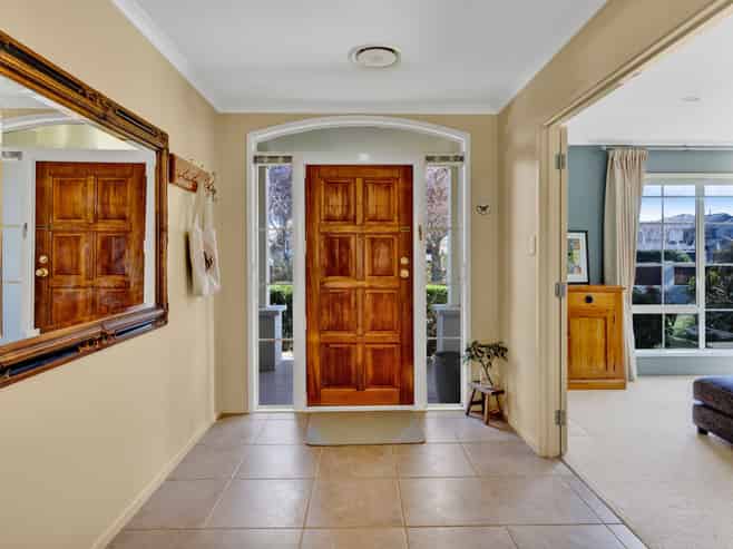 51 Shelter Grove, Frankleigh Park