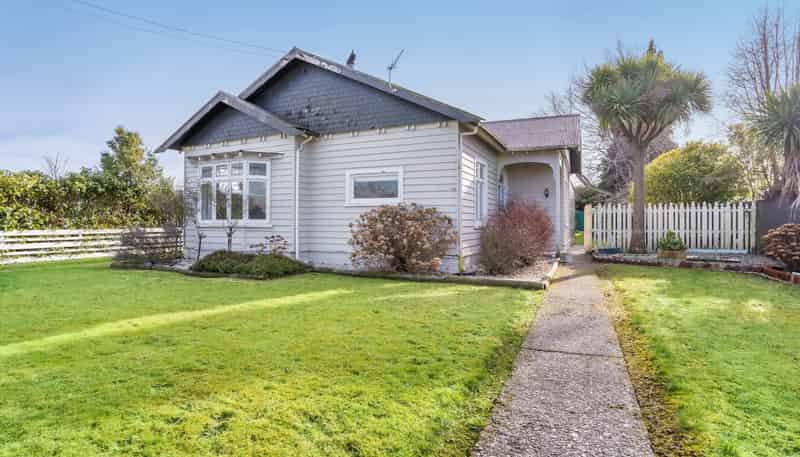 24 Queen Street, Winton