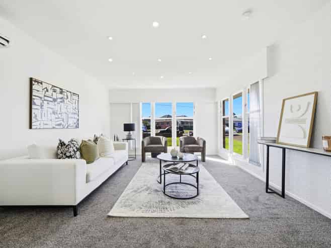6 Vera Road, Te Atatu South