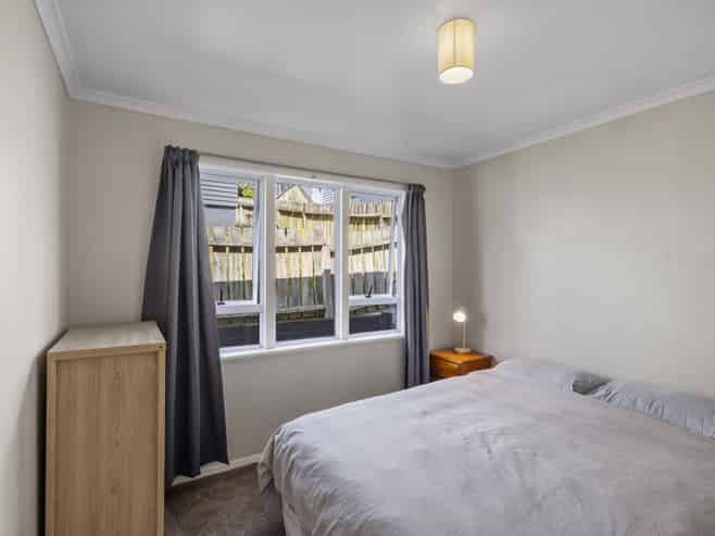 2/118 Gillies Avenue, Taupo
