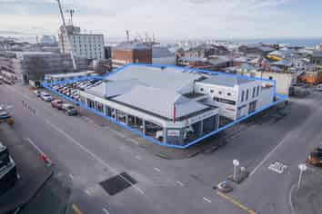 Vendor instructs sale - As is, where is' 3,025 sqm