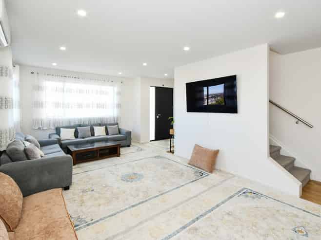 22 Kirikiri Drive, Papakura