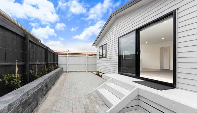 2B Saffron Street, Birkdale