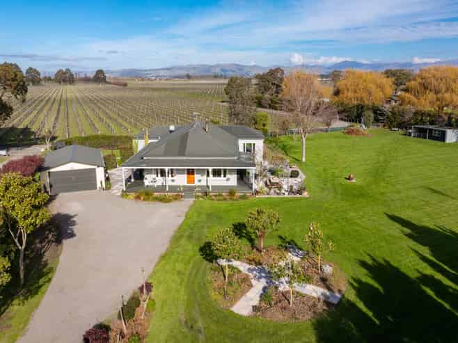 22A Ferry Road, Spring Creek