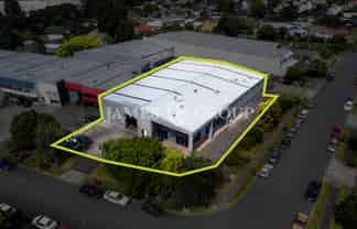 Mt Wellington 1,265m² Industrial with Great Access
