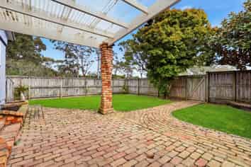 49 Springs Road, Parakai, Helensville