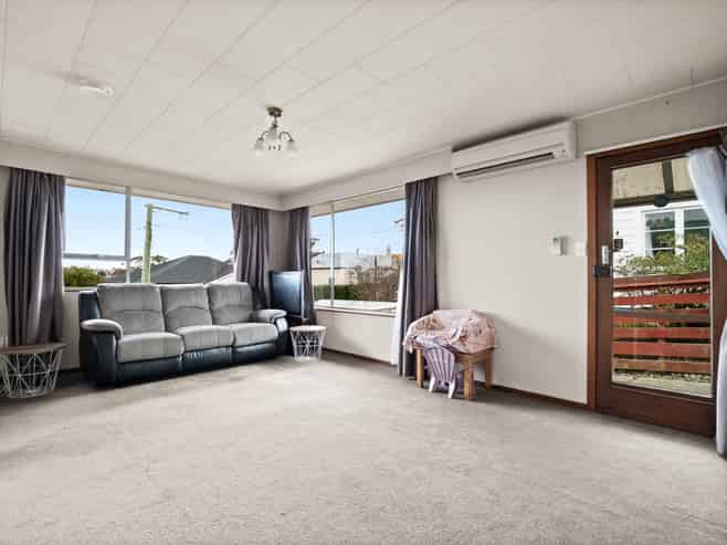 10 Bernard Street, Kenmure