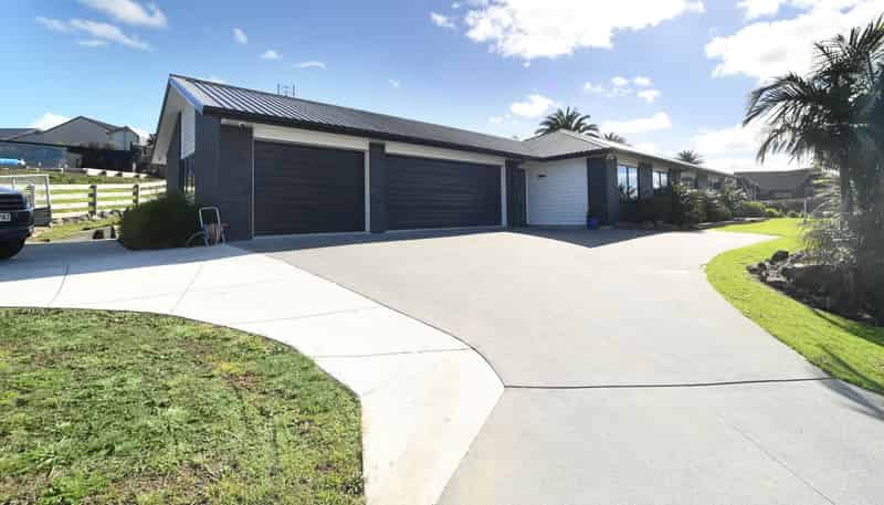 97 Solan Drive, Waimauku