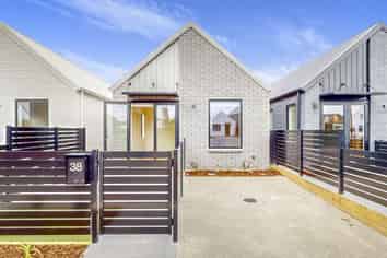 38/160 Mazengarb Road, Paraparaumu