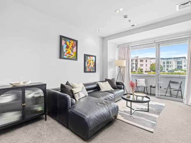 307A/130 Anzac Street, Takapuna