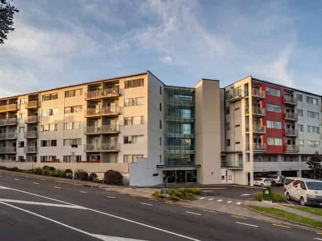 307A/130 Anzac Street, Takapuna