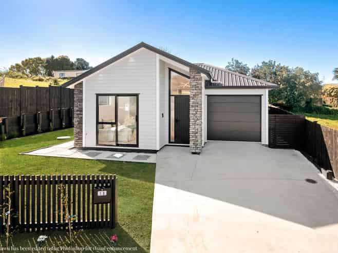 19 Whenuateitei Crescent, Stanmore Bay