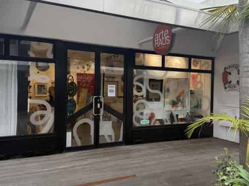 Boutique Mount retail opportunity
