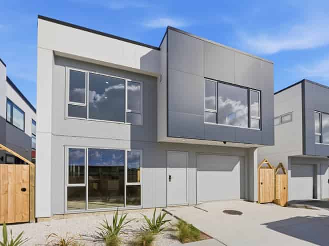 33B Sorrel Crescent, Bucklands Beach