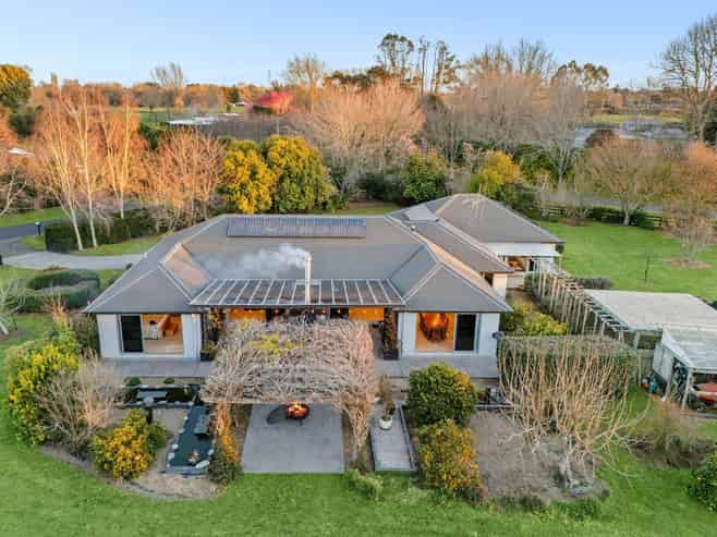 7 Beckside Close, Matangi