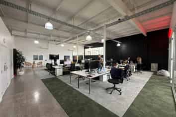 CONTEMPORARY CHARACTER OFFICES
