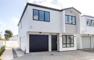 9C Glennandrew Drive, Half Moon Bay