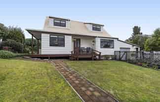 103E Barrett Road, Whalers Gate