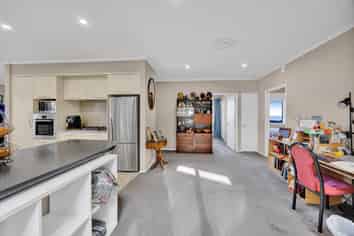2 Heaphy Road, Opunake