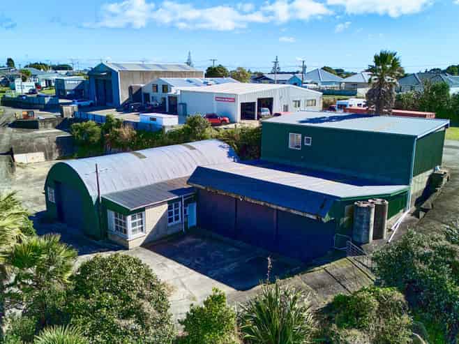 Large Multi-Faceted Fitzroy Industrial