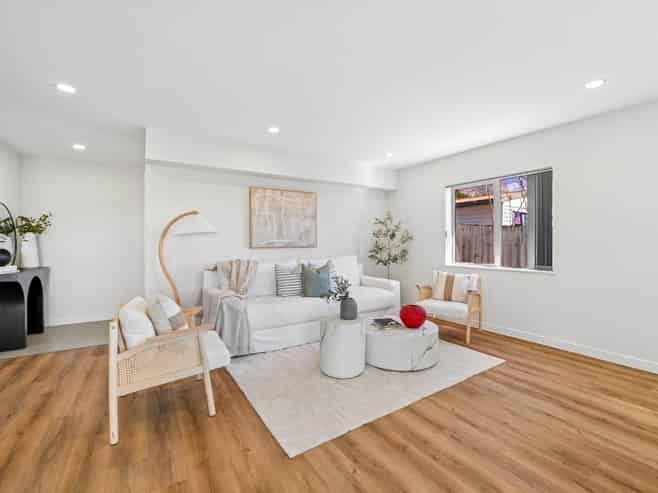 16A Keystone Avenue, Three Kings