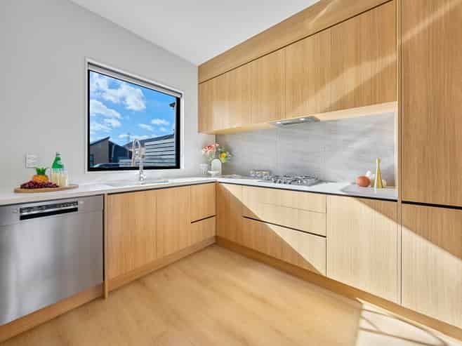 25 Paretao Street, Massey