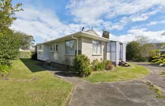 6 Stirling Place, Huntly