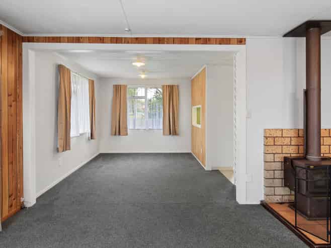 6 Stirling Place, Huntly