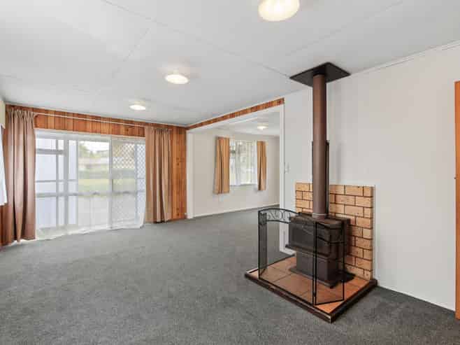 6 Stirling Place, Huntly