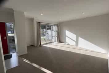 49 Buckley Avenue, Hobsonville