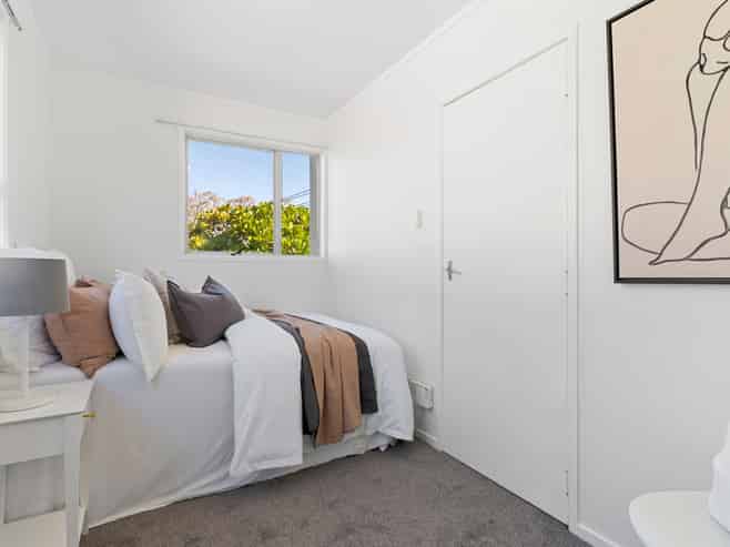 1/3 Grove Road, Sandringham